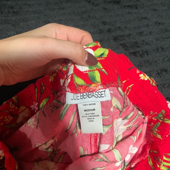 Joe Benbasset Red Floral Straight Leg Pants - Picture 2 of 7